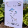 sobre de semillas de comino en huerta