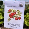 sobre de semillas de tomate cherry en huerta